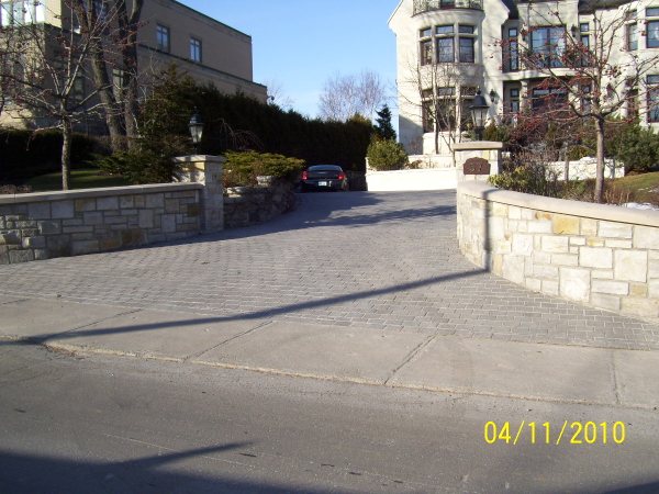 Installation interlocking pavers (unibloc)